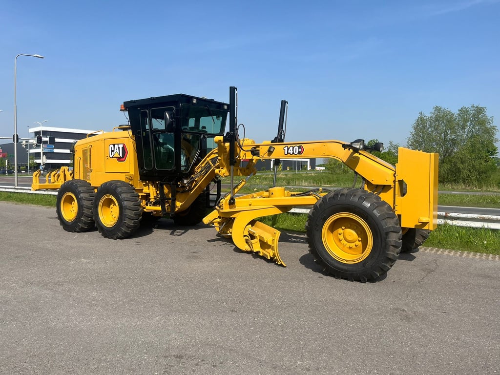 Caterpillar 140GC - Push block / Ripper / New Tires 2019 00032581 140GC - Push block / Ripper / New Tires 2019 1 image 6