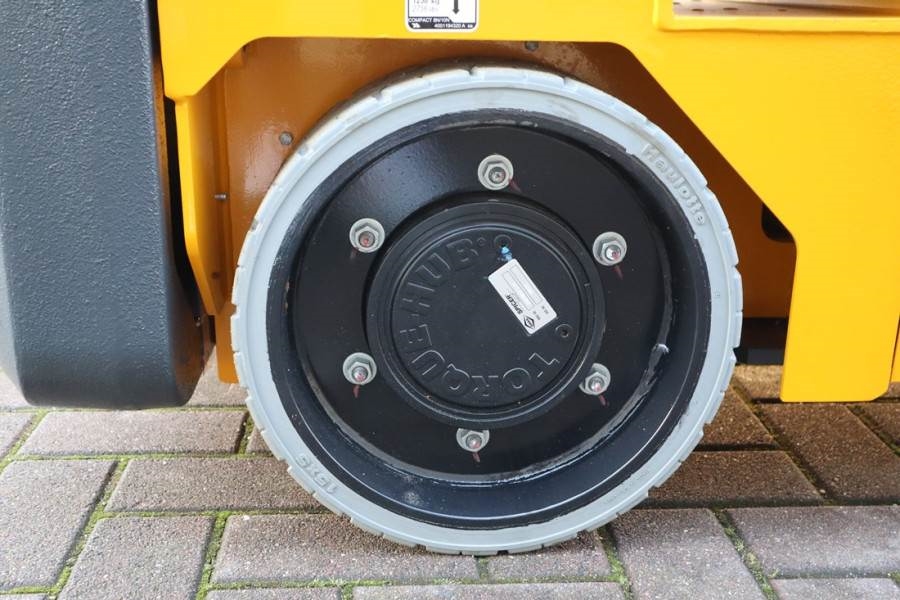 Haulotte Compact 8N Valid inspection, *Guarantee! 8m Workin 2023 HAULOTTE - Compact 8N - 61363 Compact 8N Valid inspection...