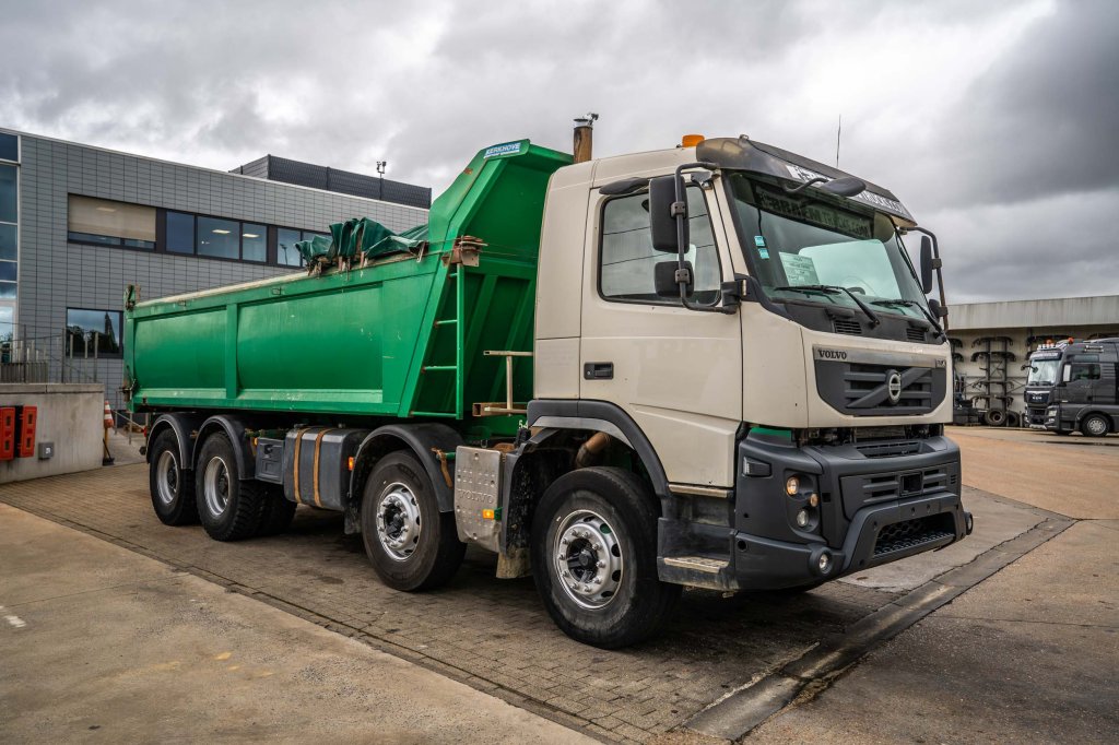 VOLVO FMX 420 -8x4 (+MIXER) 2011 E64137 FMX 420 -8x4 (+MIXER) 2011 1 image 2