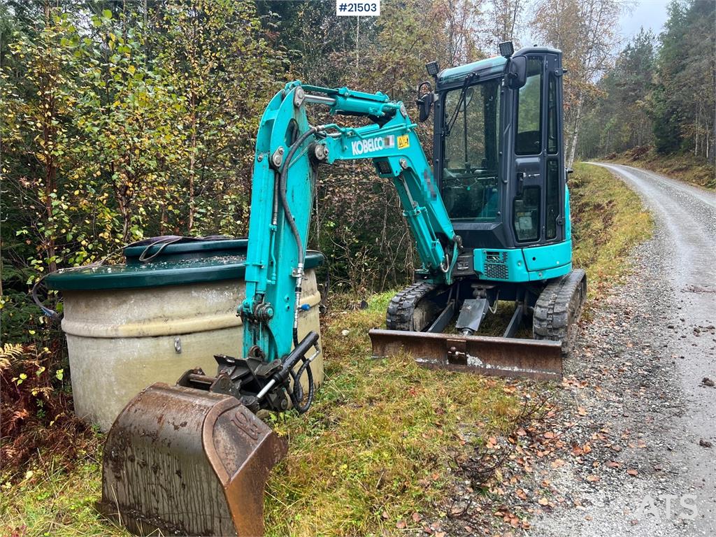 Kobelco Sk25SR-6E Excavator w/ sanding bucket, digging buc 2021 21503 Sk25SR-6E Excavator w/ sanding bucket, digging buc 2...