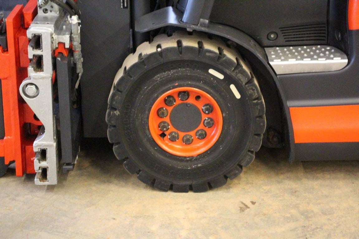 Forklift Linde E25 Electric 2500kg 6.43m 2019 2019 E25 2019 1 Forklift image 13