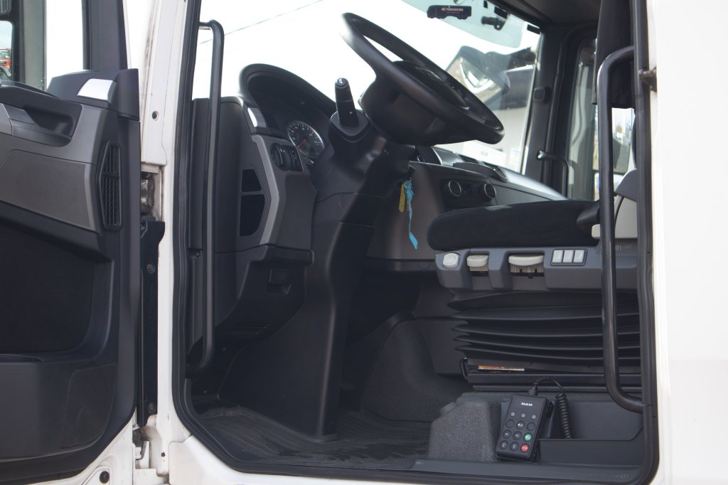 MAN TGX 18.480 XLX BLS+INTARDER+E5 2011 E59551 TGX 18.480 XLX BLS+INTARDER+E5 2011 1 image 6