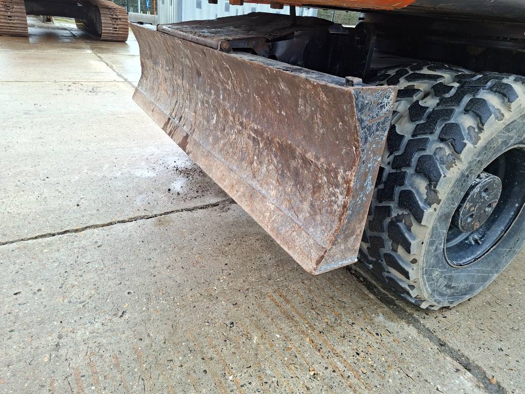 Heavy machinery product image - Image 9 of 32