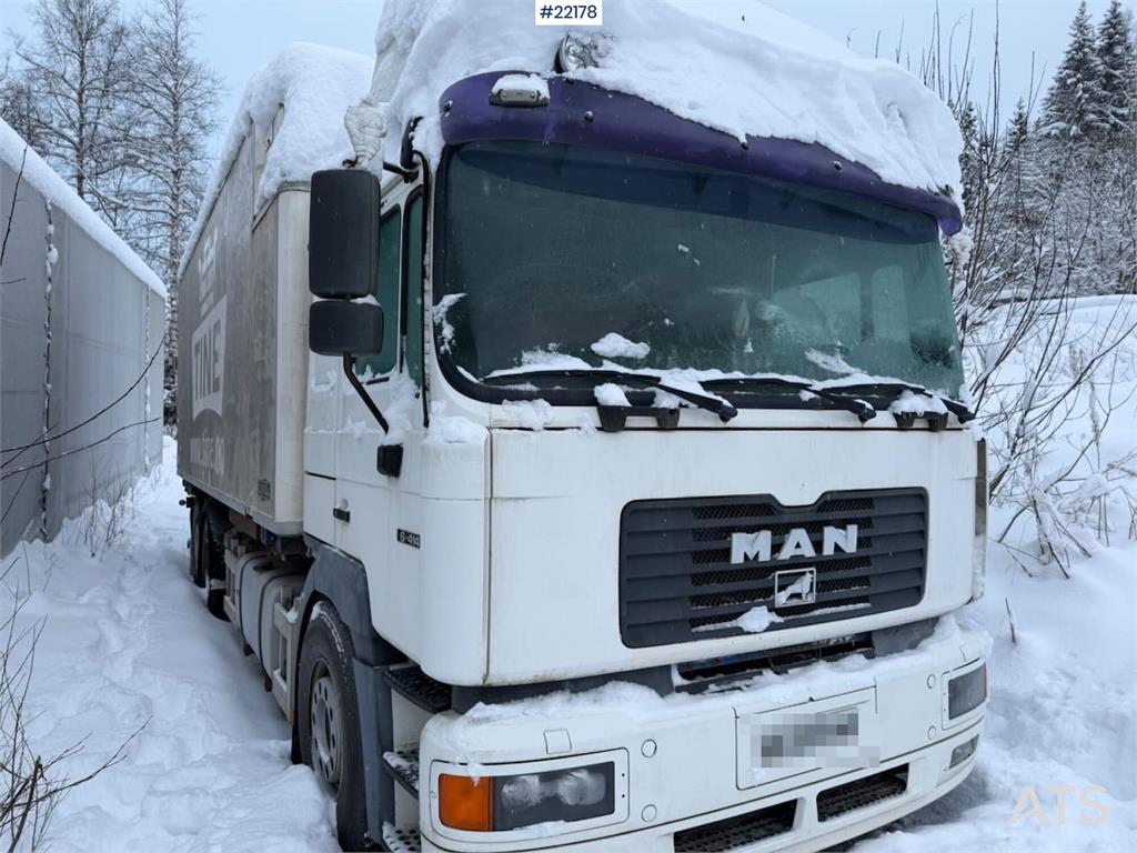 MAN 26.414 chassis med 2 vekselflak – girkasse skiftet 2000 22178 26.414 chassis med 2 vekselflak – girkasse skiftet 2000 ...