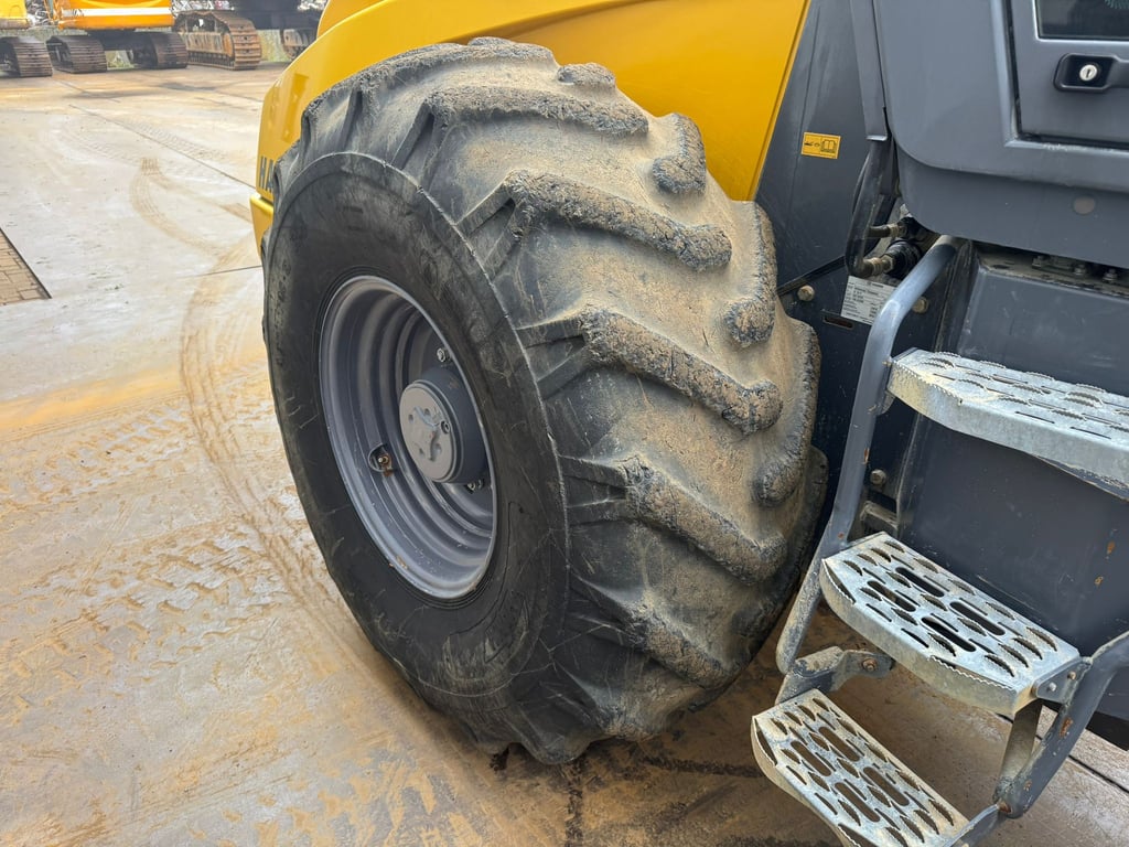 Hamm H13i Padfoot compactor 2016 00033612 H13i Padfoot compactor 2016 1 image 14
