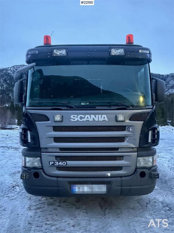 Scania P340 flatbed truck with tail lift – only 155,000 k 2005 22190 P340 flatbed truck with tail lift – only 155,000 k 20...