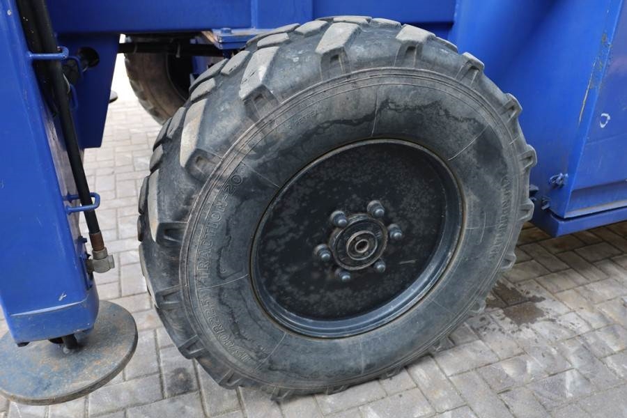 Liftlux SL245-25D 4WD Diesel, 4x4 Drive, 26.5m Working Hei 2003 LIFTLUX - SL245-25D 4WD - 50004 Liftlux SL245-25D 4WD Dies...