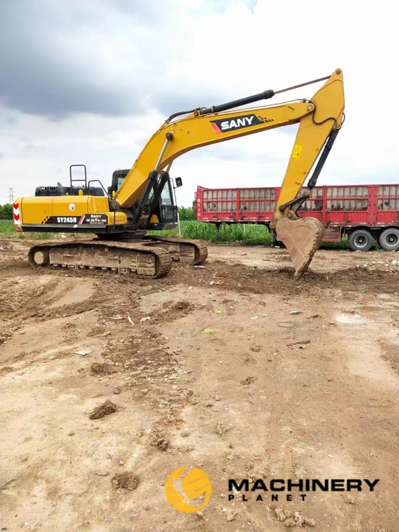SANY SY245C Crawler Excavator Made in China HIGH QUALITY SY245C 2019 1 Crawler Excavators image 3
