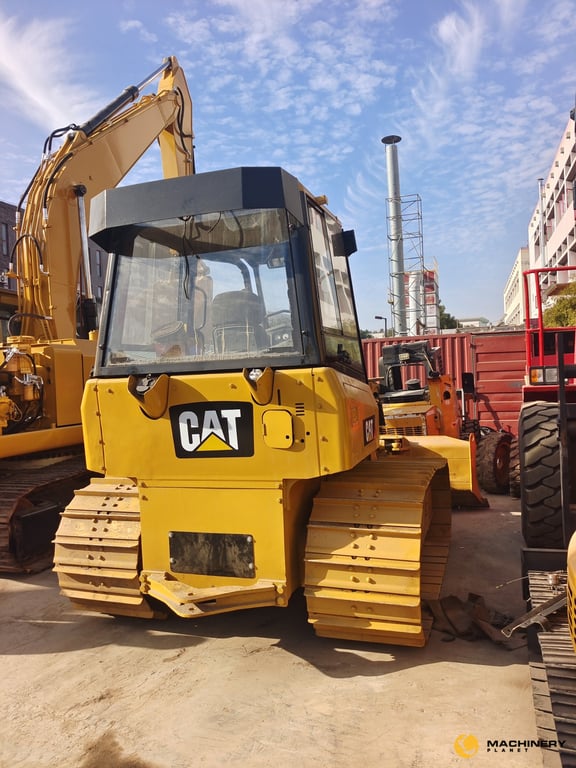 D5K Caterpillar Used Bulldozer good price Original D5K 2017 1 Dozers image 2