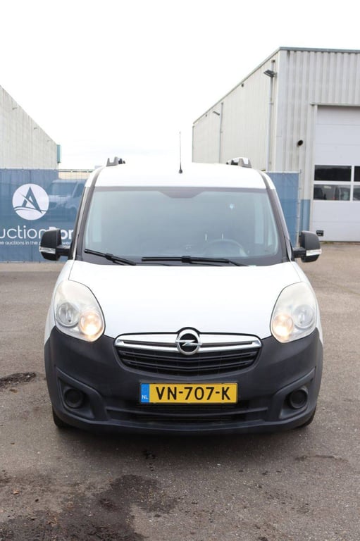 Opel COMBO VAN Diesel 2015 2015 Opel Combo van 2015 1 image 8