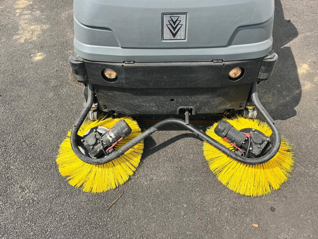Sweeper Kärcher R120 Electric 2025 2019 R120 2019 1 image 3