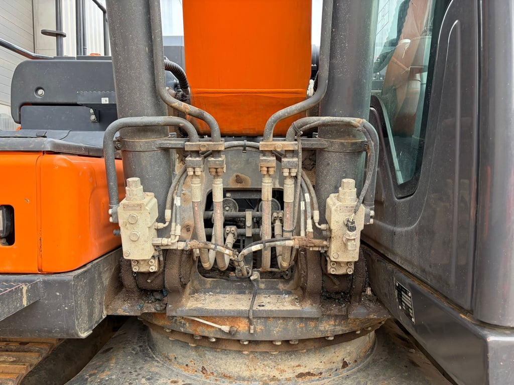 Doosan DX225LC-7 2022 00033825 DX225LC-7 2022 1 image 9