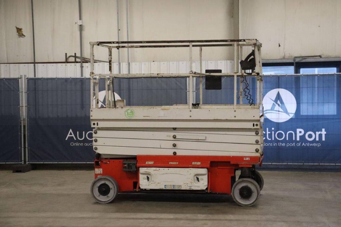 JLG 2646 ES Electric Scissor Lift 9.92m 2016 2016 2646 ES 2016 1 Scissor Lifts image 3