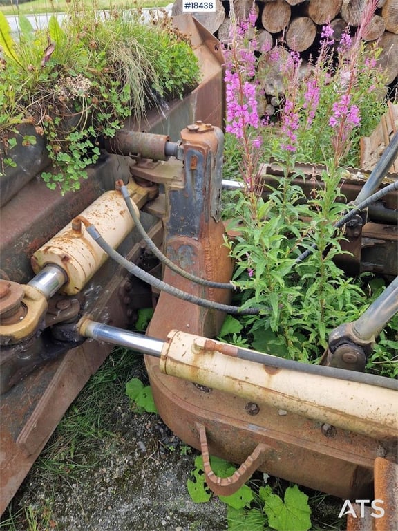 Heavy machinery product image - Image 15 of 26