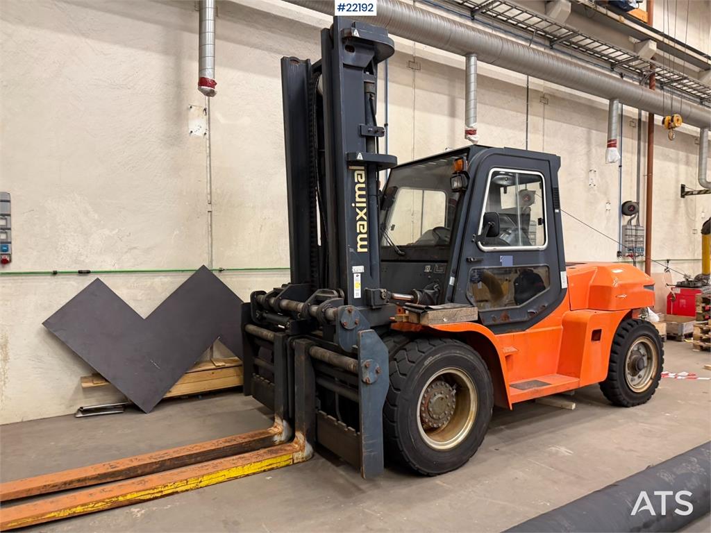 Maximal FD100T-MWL3 10-ton fork lift truck as a repair obj 2010 22192 Maximal FD100T-MWL3 10-ton fork lift truck as a repa...