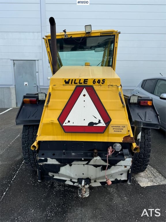 Wille 645 Wheel loader w/ bucket 19510 Wille 645 Wheel loader w/ bucket 1 Wheel Loaders image 7