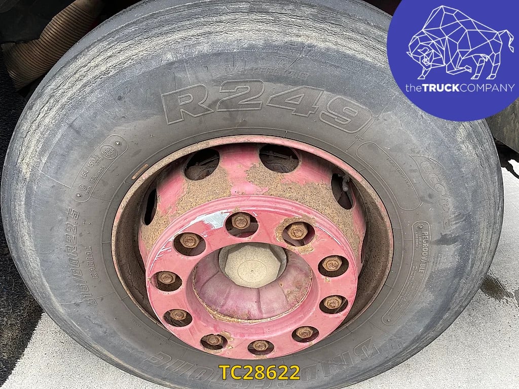 Volvo FM 380 2003 TC28622 FM 380 2003 1 image 15