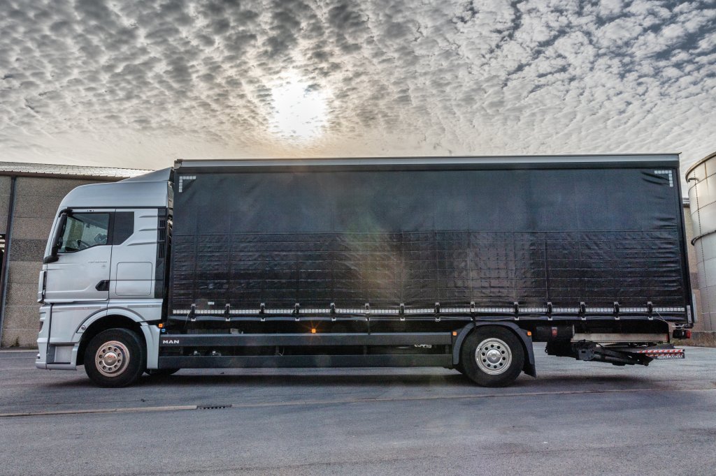 MAN TGX 18.400 XLX+HAYON 2021 E60782 TGX 18.400 XLX+HAYON 2021 1 image 3
