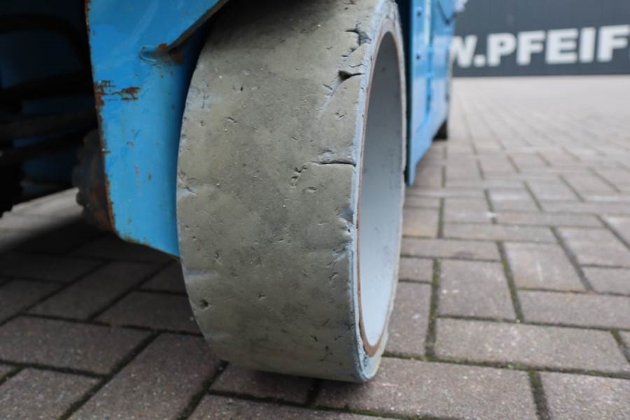 Genie GS2632 Electric, Working Height 10m, 227kg Capacit 2008 GENIE - GS2632 - 62677 GS2632 Electric, Working Height 10m, ...