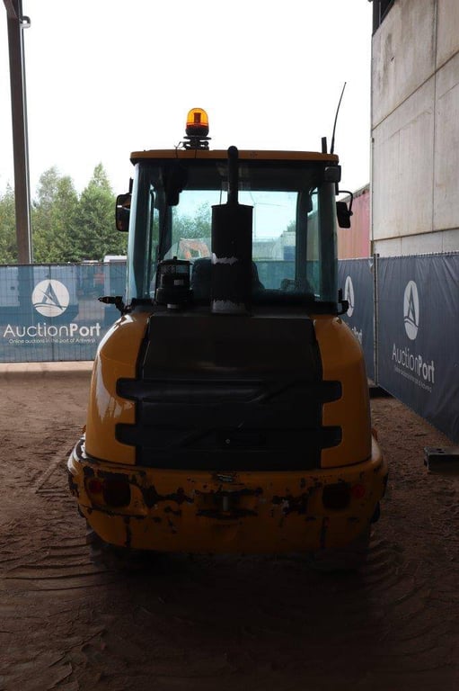 Wheel loader Volvo L25F-P Diesel 58 hp 2010 2010 L25F-P 2010 1 image 4