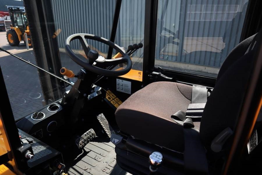 JCB 940-4 T4 Valid inspection, *Guarantee! Diesel, 4x4 2020 JCB - 940-4 T4 - 61004 940-4 T4 Valid inspection, *Guarantee! ...