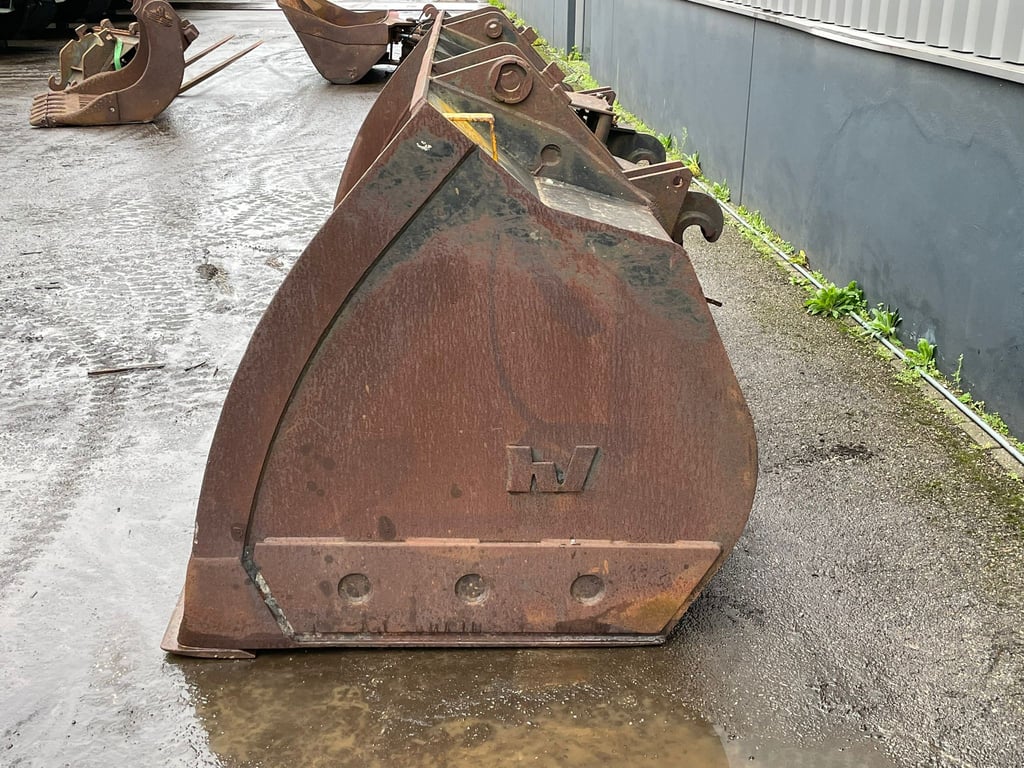 Verachtert 150/180 shovel bucket 70001939 Verachtert 150/180 shovel bucket 1 image 2