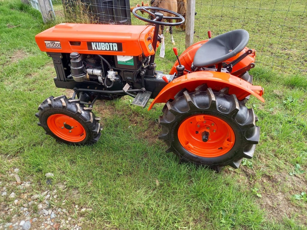 Mini tractor Kubota B6000 Diesel 12hp Refit New B6000 0 image 3