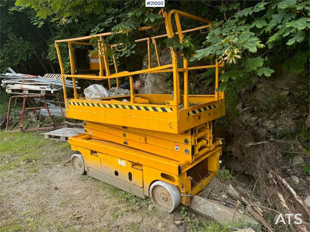 Hauolette Compact 10N 0864 21000 Hauolette Compact 10N 0864 1 Scissor Lifts image 6