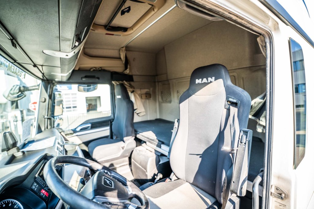 MAN TGX 18.500 XLX BLS+INTARDER+KIPHYDR. 2017 E63832 TGX 18.500 XLX BLS+INTARDER+KIPHYDR. 2017 1 image 7