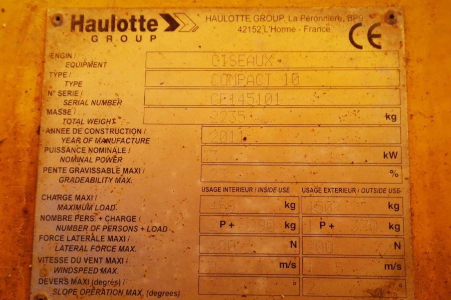 Haulotte Compact 10 Electric, 10m Working Height, 450kg Cap 2011 HAULOTTE - Compact 10 - 61861 Compact 10 Electric, 10m Wo...
