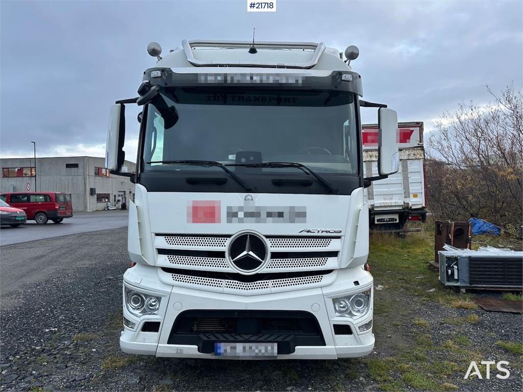 Mercedes-Benz Actros 1835 box truck w/ Full side opening, genera 2016 21718 Actros 1835 box w/ Full side opening, genera 2...