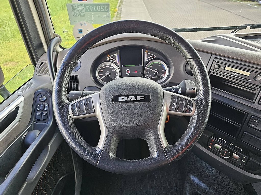 Heavy machinery product image - Image 11 of 16