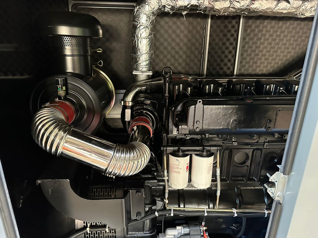 Giga power LT-W300GF 375 kVA silent generator 2022 00031797 Giga power LT-W300GF 375 kVA silent generator 2022 0 image 7