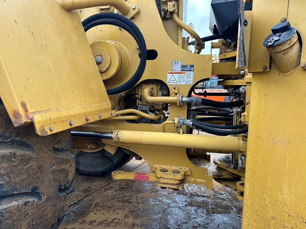 CAT 988 G 2003 5151 988 G 2003 1 Wheel Loaders image 8