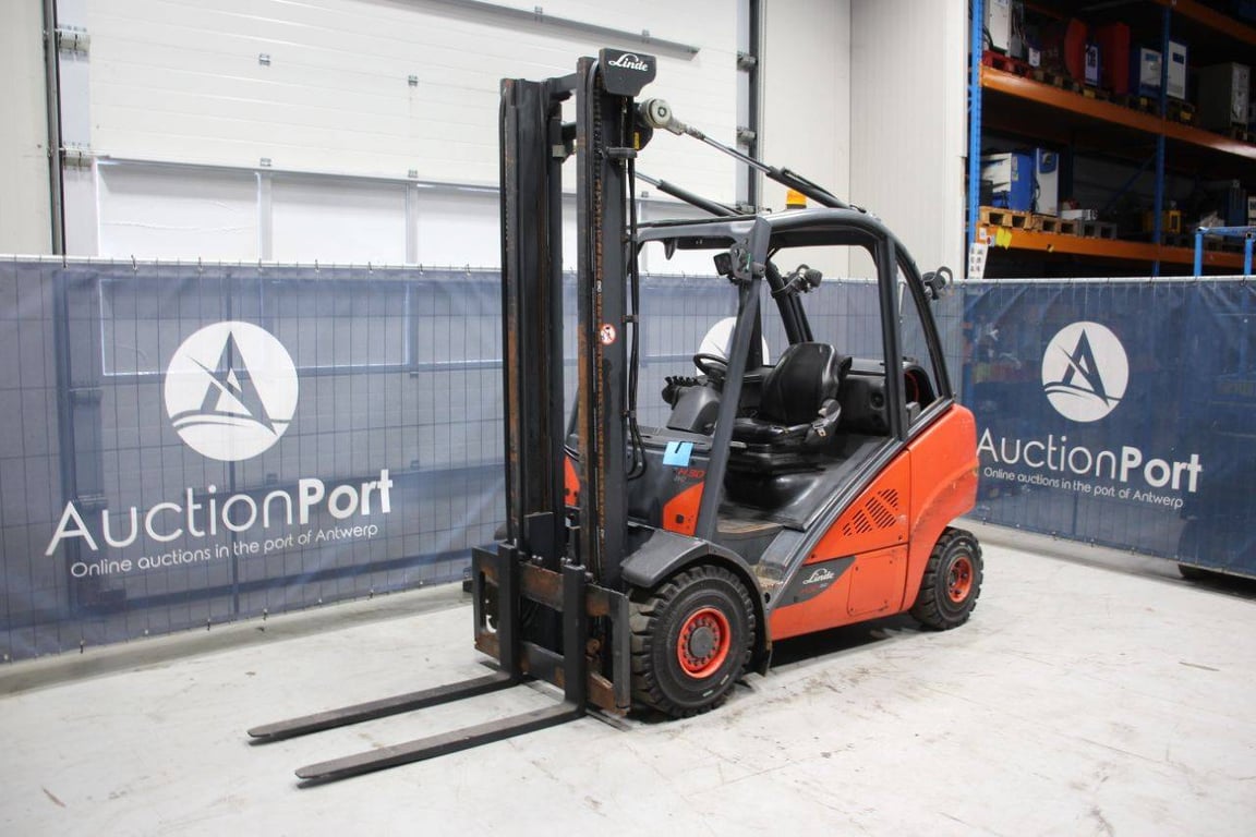 Forklift Linde H30T-02 LPG 3000kg 2014 2014 H30T-02 2014 1 Forklift image 8