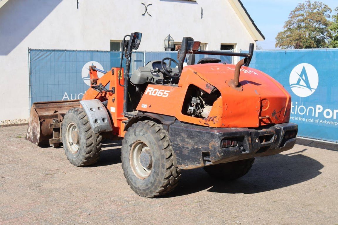 Wheel loader Kubota R065 Diesel 34kW 2016 2016 R065 2016 1 image 4