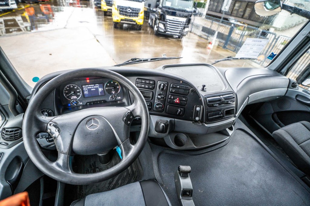 MERCEDES ACTROS 1832-MP3+DHOLLANDIA 2.5T. 2012 E64886 ACTROS 1832-MP3+DHOLLANDIA 2.5T. 2012 1 image 13