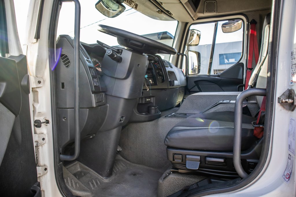 RENAULT D 330 -CARRIER SUPRA 850-Vlees/Meat/Viande/Fleisch 2014 E59253 Renault D 330 -CARRIER SUPRA 850-Vlees/Meat/Viande/...