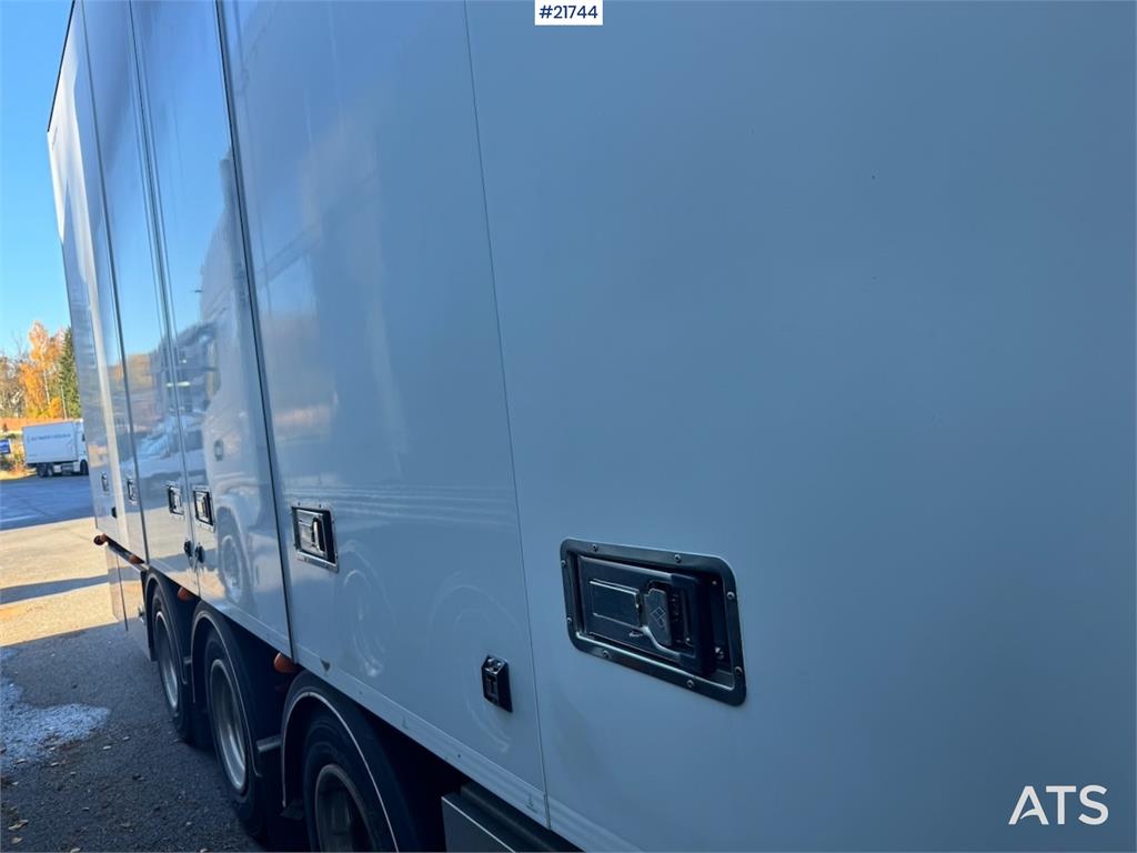 HFR Box trailer w/ Full Side Opening. 2017 21744 HFR Box trailer w/ Full Side Opening. 2017 1 image 12