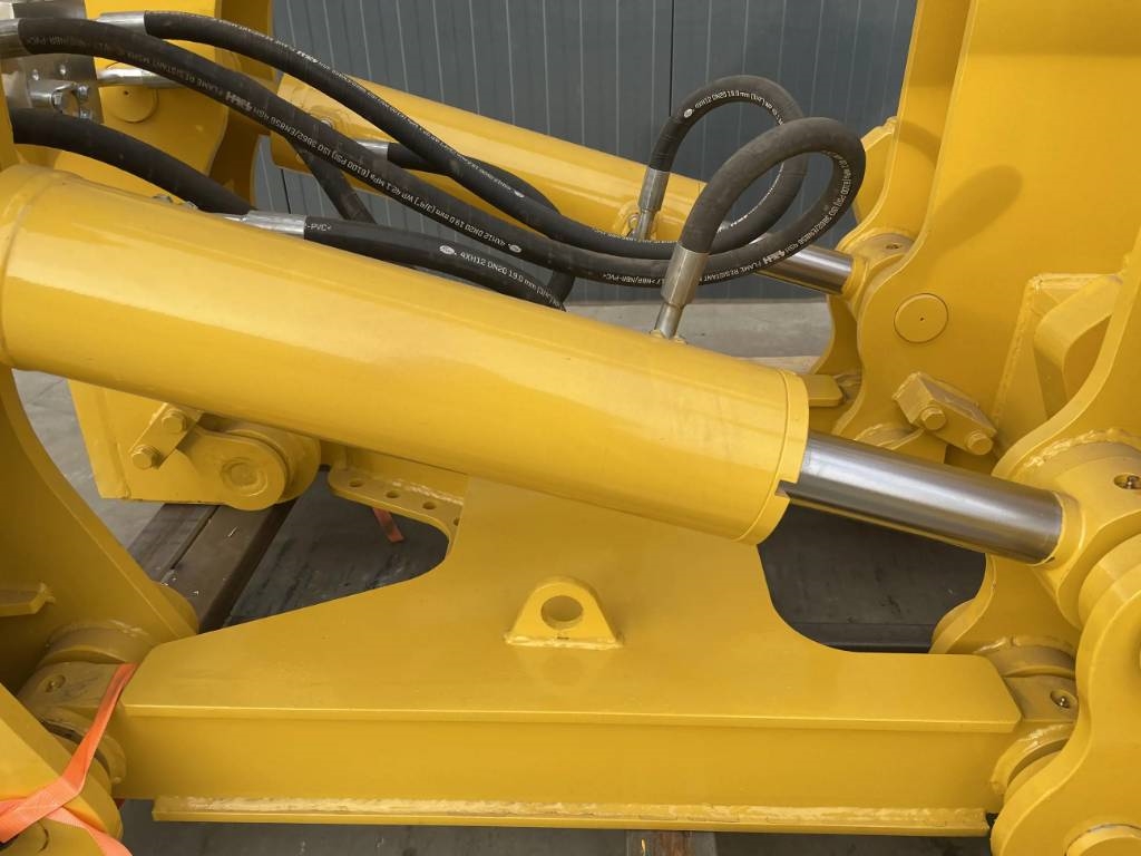 Komatsu D85 2025 904176 D85 2025 0 image 7