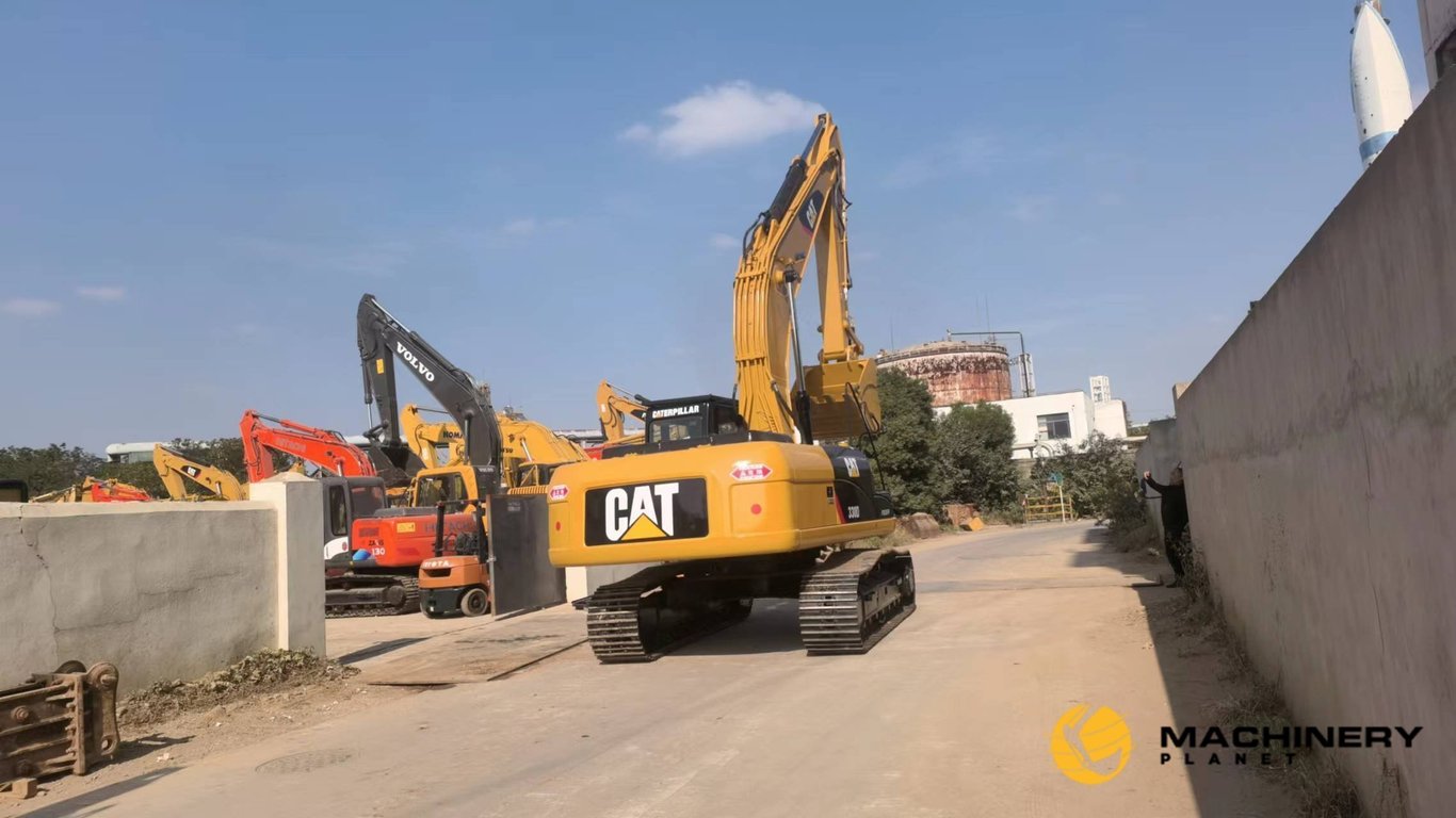 330D Caterpillar Used Crawler Excavator 30tons 330D 2020 1 Crawler Excavators image 2