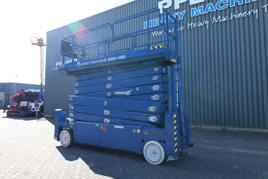 PB LIFT S225-12ES Electric, 22.5m Working Height, 450 2016 PB LIFT - S225-12ES - 90079 PB LIFT S225-12ES Electric, 22.5m W...
