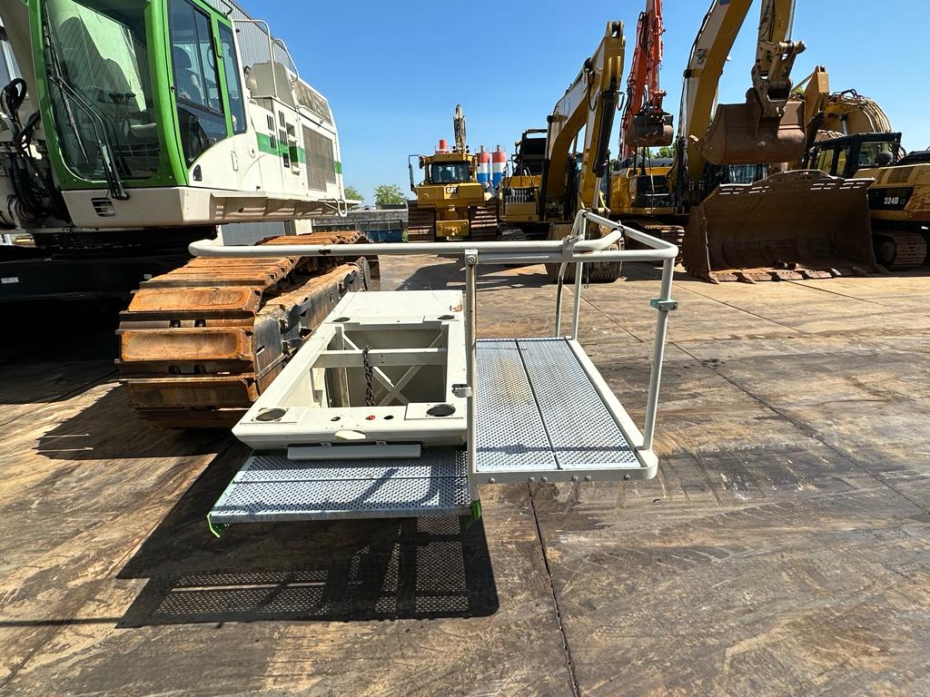 Caterpillar 365CL Material Handling - CE certified / EPA certified 2008 00031496 365CL Material Handling - CE certified / ...