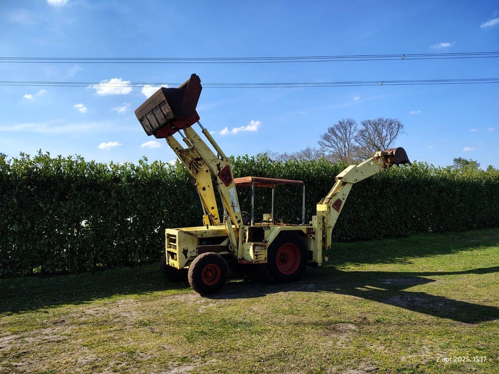 Heavy machinery product image - Image 2 of 11