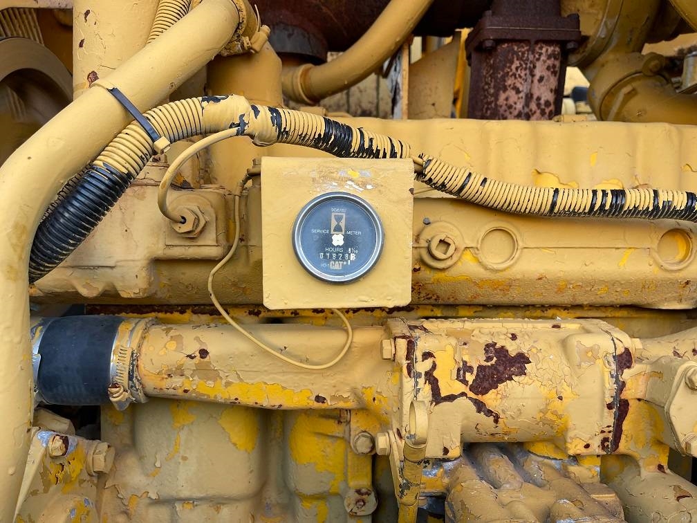 CAT 572 G 1976 3885 572 G 1976 1 image 10