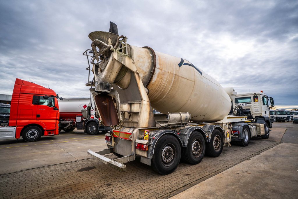 MAN TGS 18.400 BLS 4X4H+SEMI-MIXER 12M3 2014 E64525 TGS 18.400 BLS 4X4H+SEMI-MIXER 12M3 2014 1 image 4