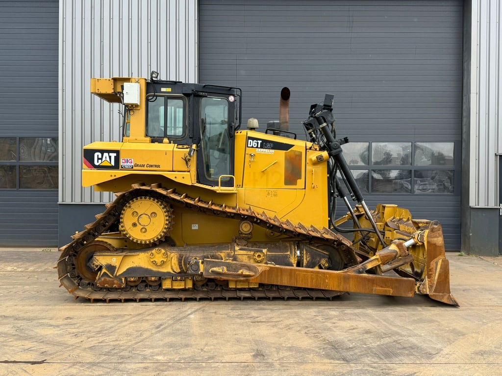 Caterpillar D6T LGP 2018 00033411 D6T LGP 2018 1 image 7