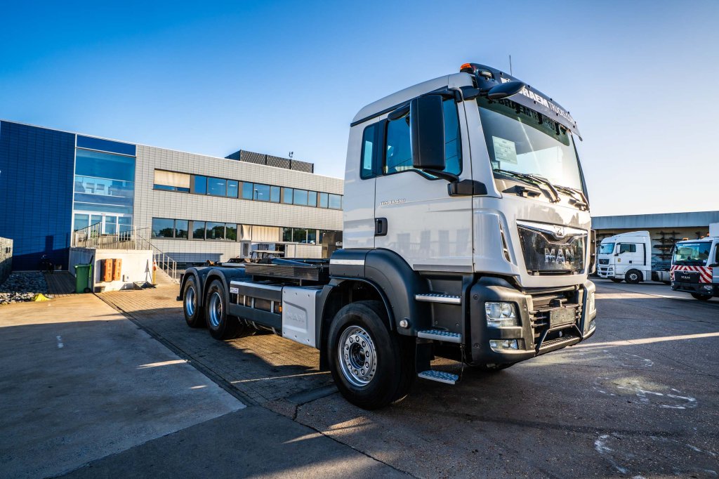 MAN TGS 33.430 BL 2020 E64753 TGS 33.430 BL 2020 1 image 2