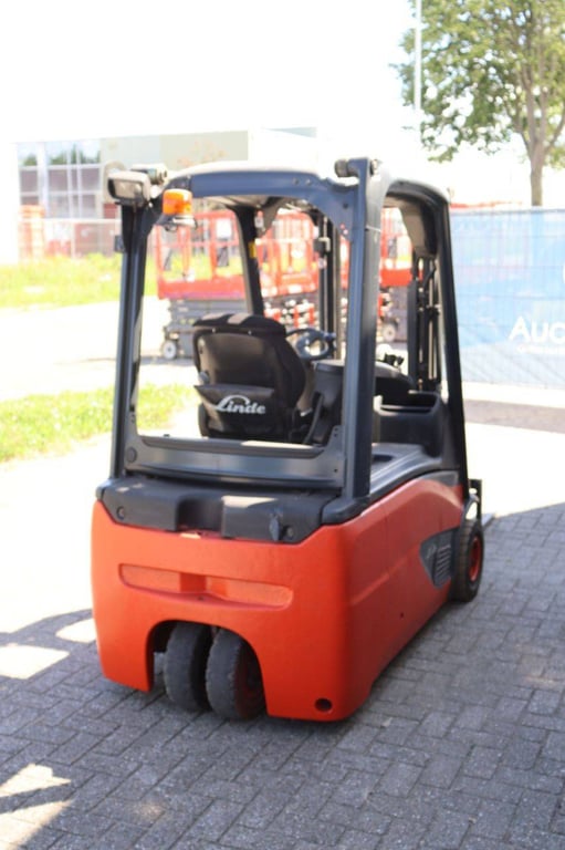 Forklift Linde E16L-02 Electric 1600kg 2.84m 2020 2020 E16L-02 2020 1 Forklift image 6