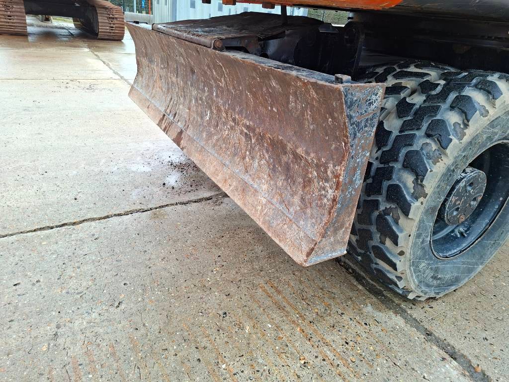 Heavy machinery product image - Image 30 of 32